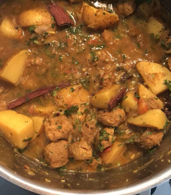 Delicious Vegan "Chicken" Curry