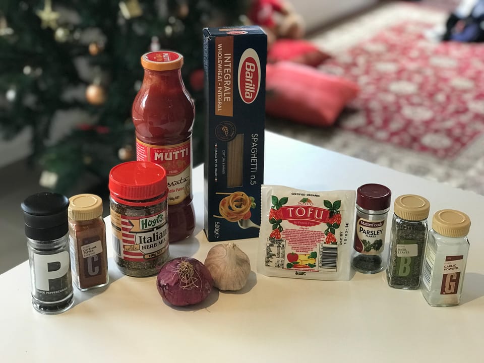 Vegan Spaghetti with Tofu-Mushroom Sauce